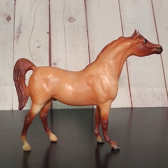 Breyer Arabian Matte Red Roan Champion is Born Horse Figurine Collectible Toy - Picture 12 of 17